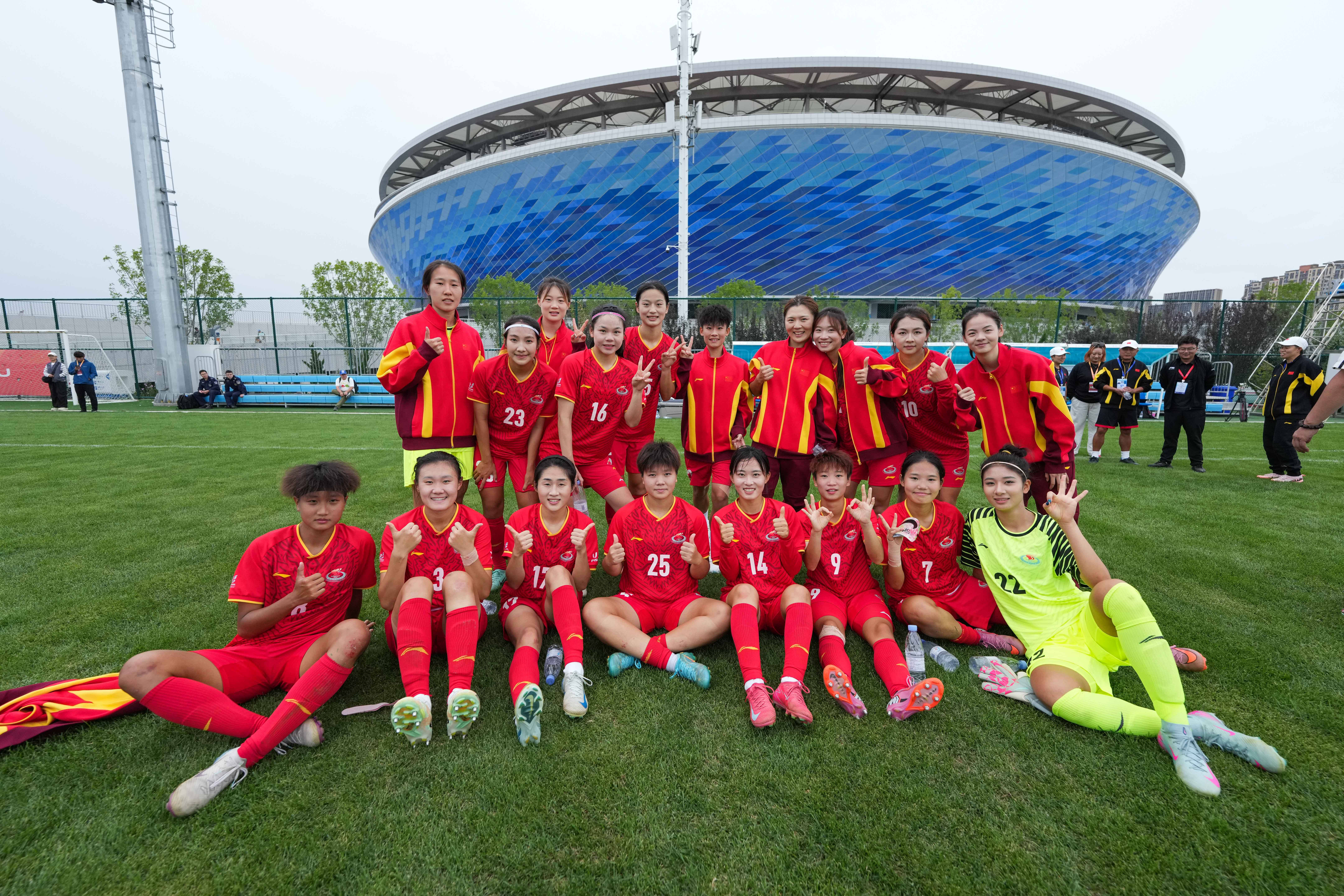 （体育）足球——国际大体联世界杯小组赛：上海体育大学女足胜圣卡塔琳娜南部大学女足