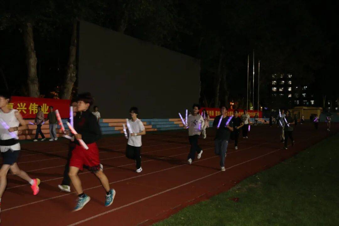 赛场奔涌·活力青春 |东北师范大学“活力东师”系列体育活动火热来袭!