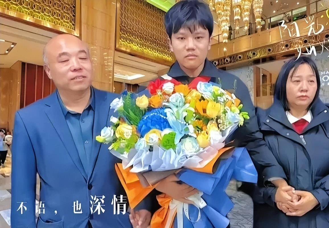 被拐25年“体育生”归位,0资产到亿万身家,解清帅10月12日红旗车队迎娶大学女友