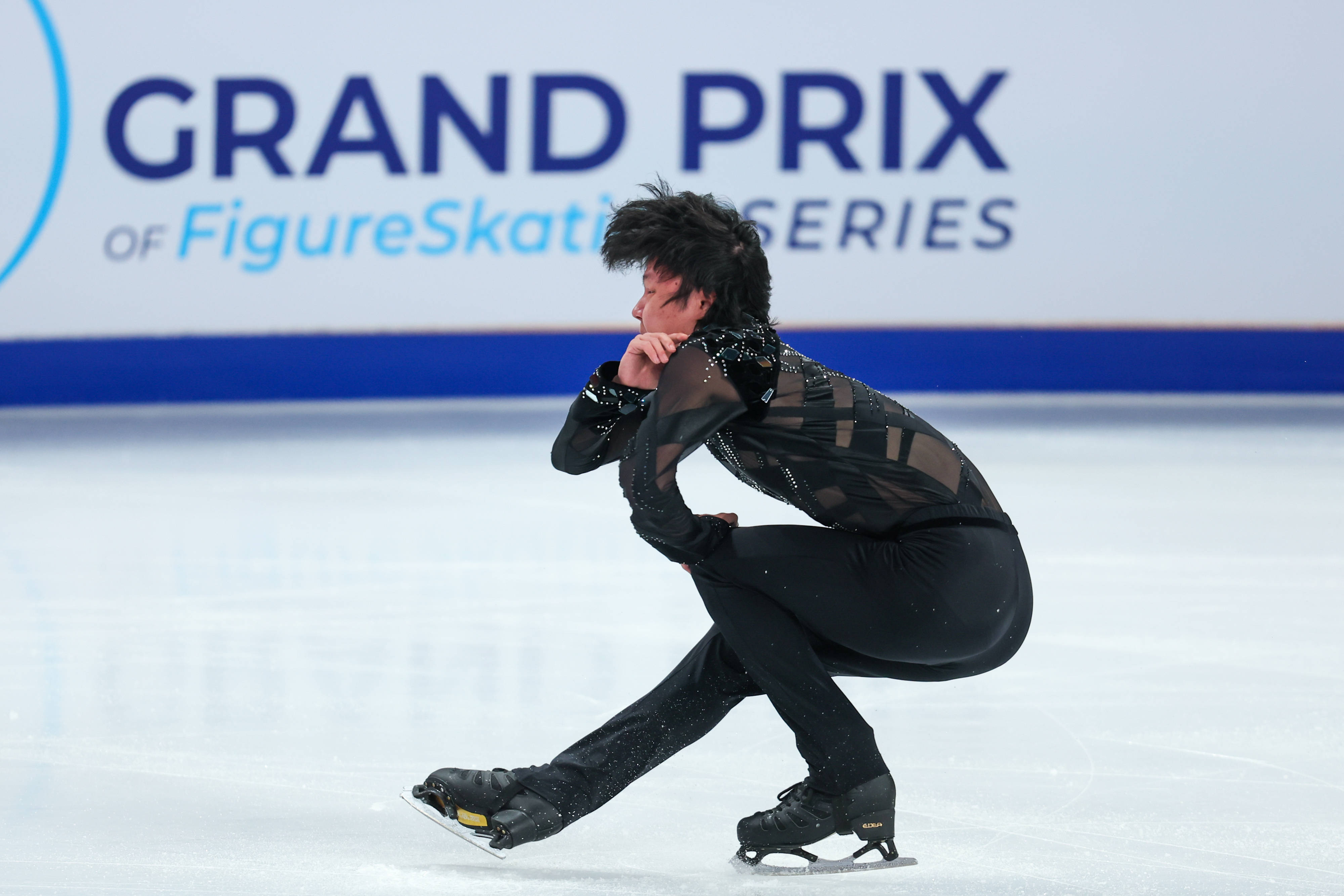 (体育)花样滑冰——中国杯:男子单人滑短节目赛况