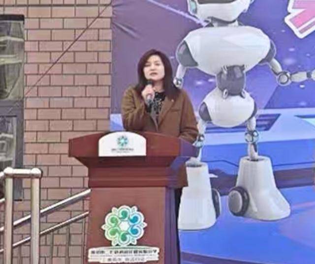 二七区学生科技体育主题教育竞赛在滨河花园实验小学成功举办