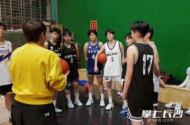 长沙体育优秀教练员系列报道①:体教融合的破冰者,快乐篮球的传道者