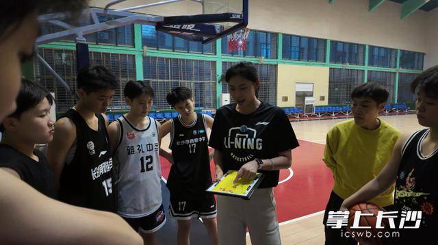 长沙体育优秀教练员系列报道①:体教融合的破冰者,快乐篮球的传道者