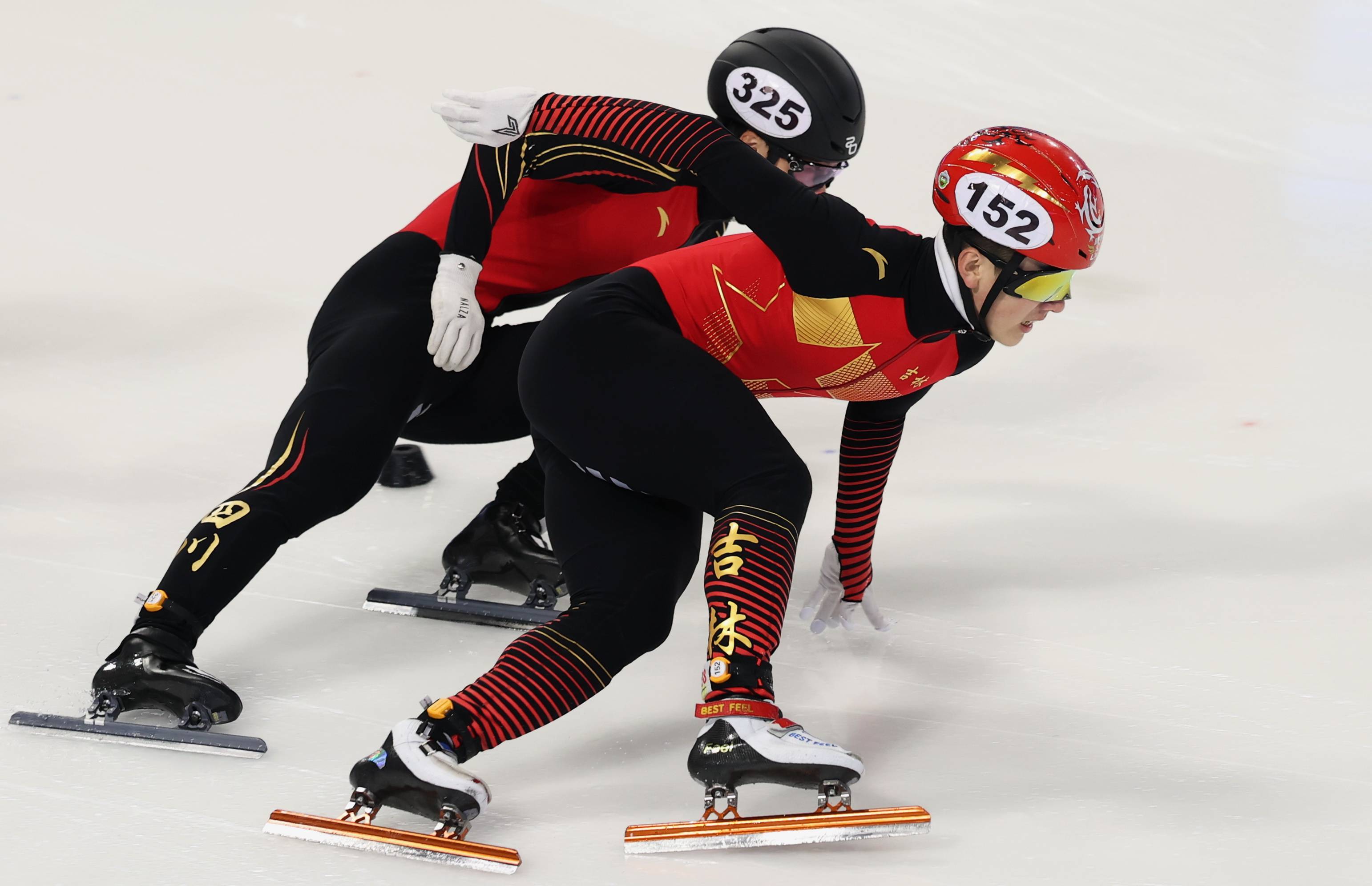 (体育)短道速滑——中国杯精英联赛承德站:李禹衡获得甲组男子500米冠军